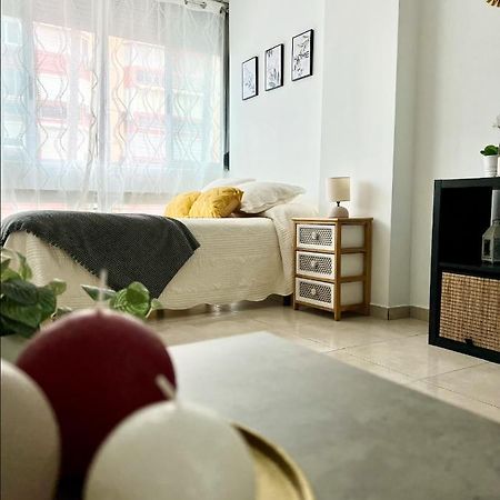 Precioso Estudio Con Piscina, Junto A La Playa Торре-дель-Мар Экстерьер фото